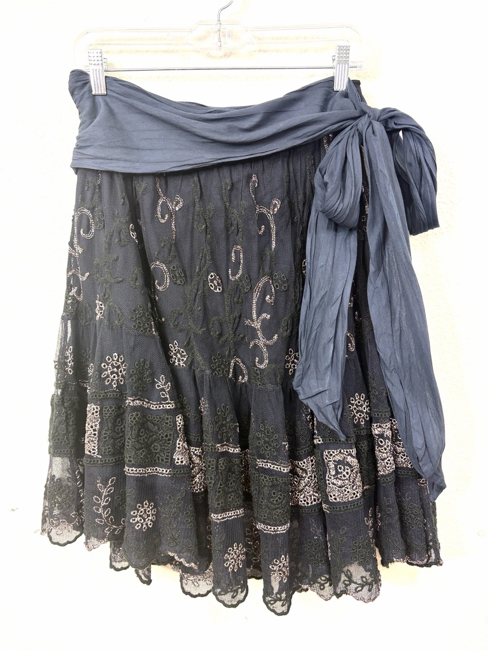 Pinko Black Embroidered Tulled Fully Lined A-Line Skirt Lace Size 4-6